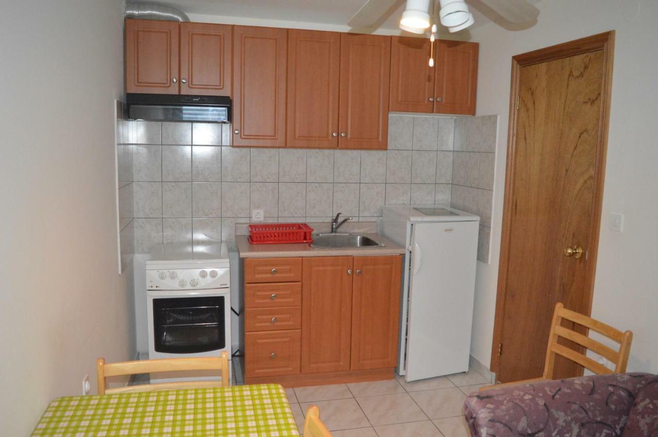 Apartments Charlie คิร์ก ภายนอก รูปภาพ