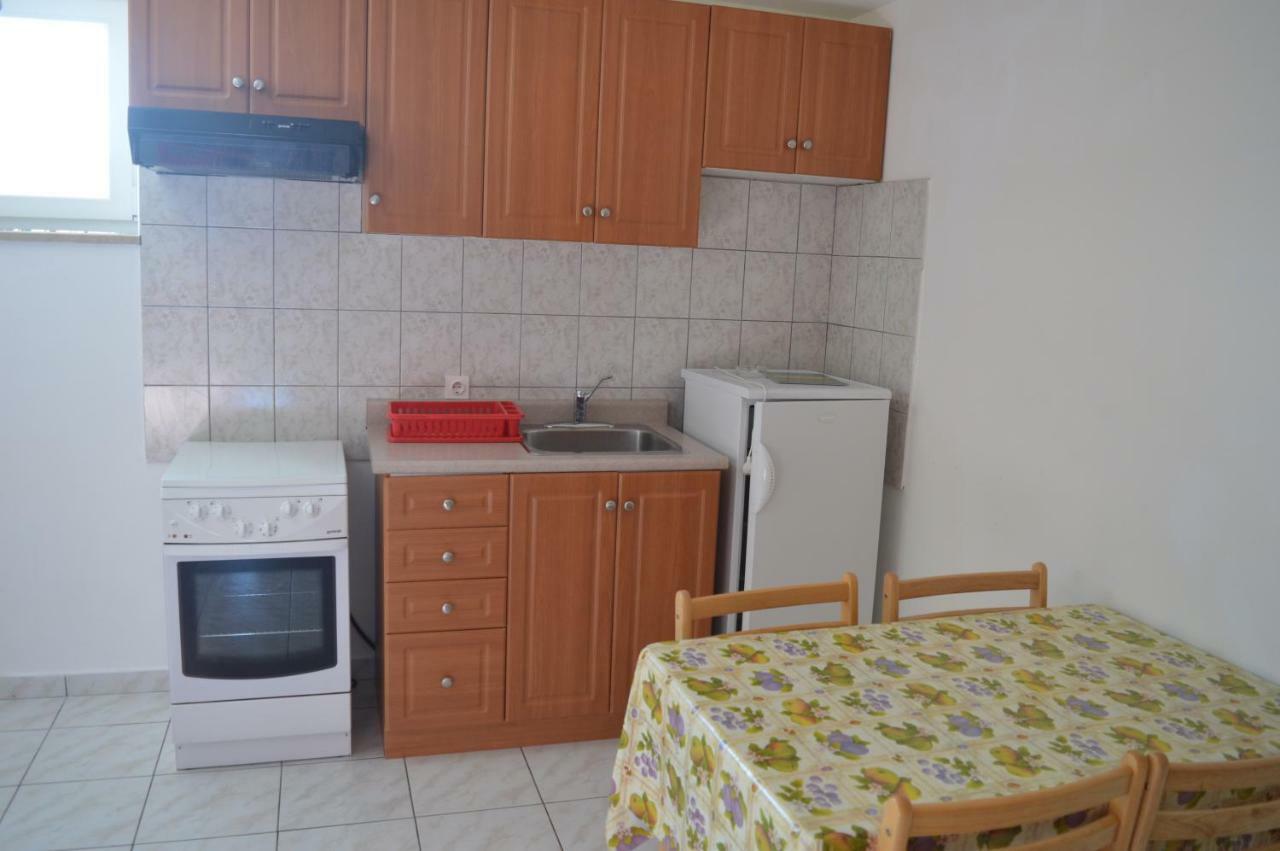 Apartments Charlie คิร์ก ภายนอก รูปภาพ